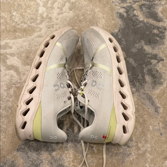 ON Running Brand Cloud Cloudsurfer White/Yellow Women's Running Shoes Size 10 - Picture 2 of 7